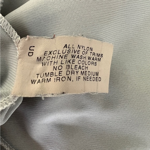 Vintage Made in USA All Nylon Shadowline Long Gray Gown with Flutter Sleeves - Picture 11 of 11